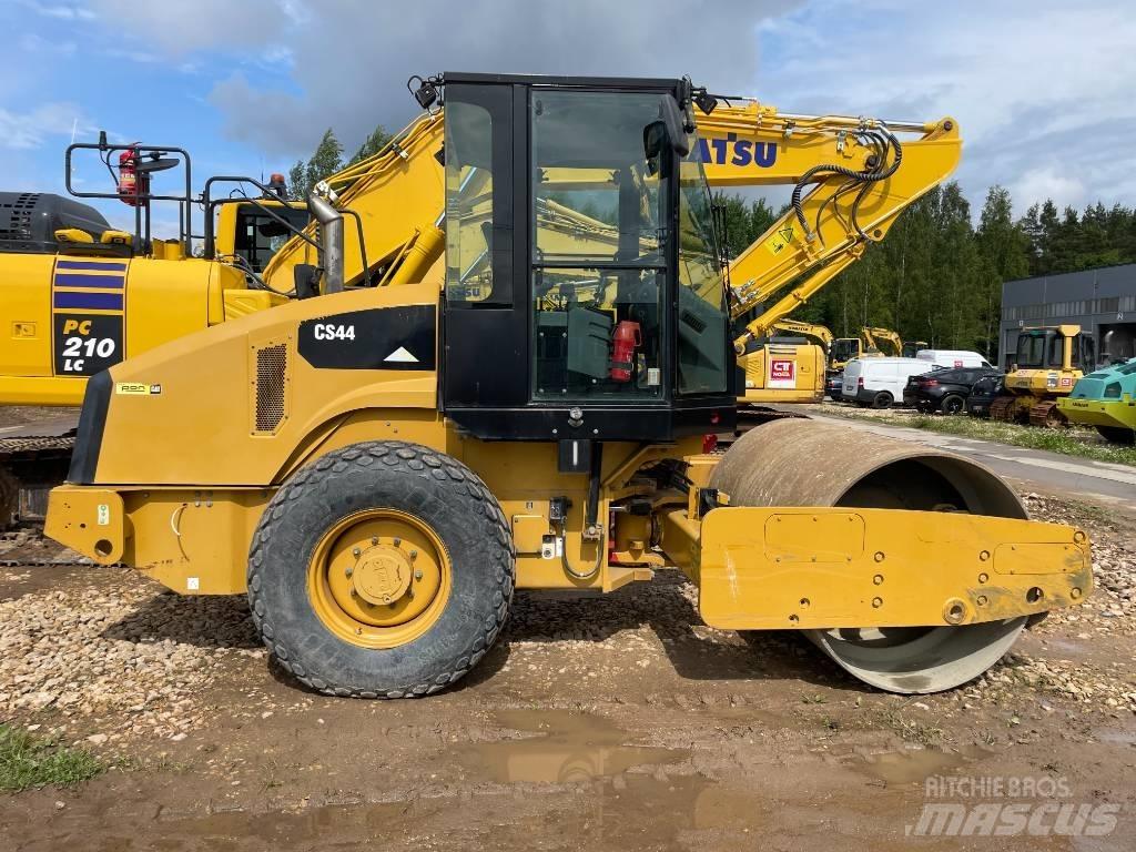 CAT CS44 Walzenzüge