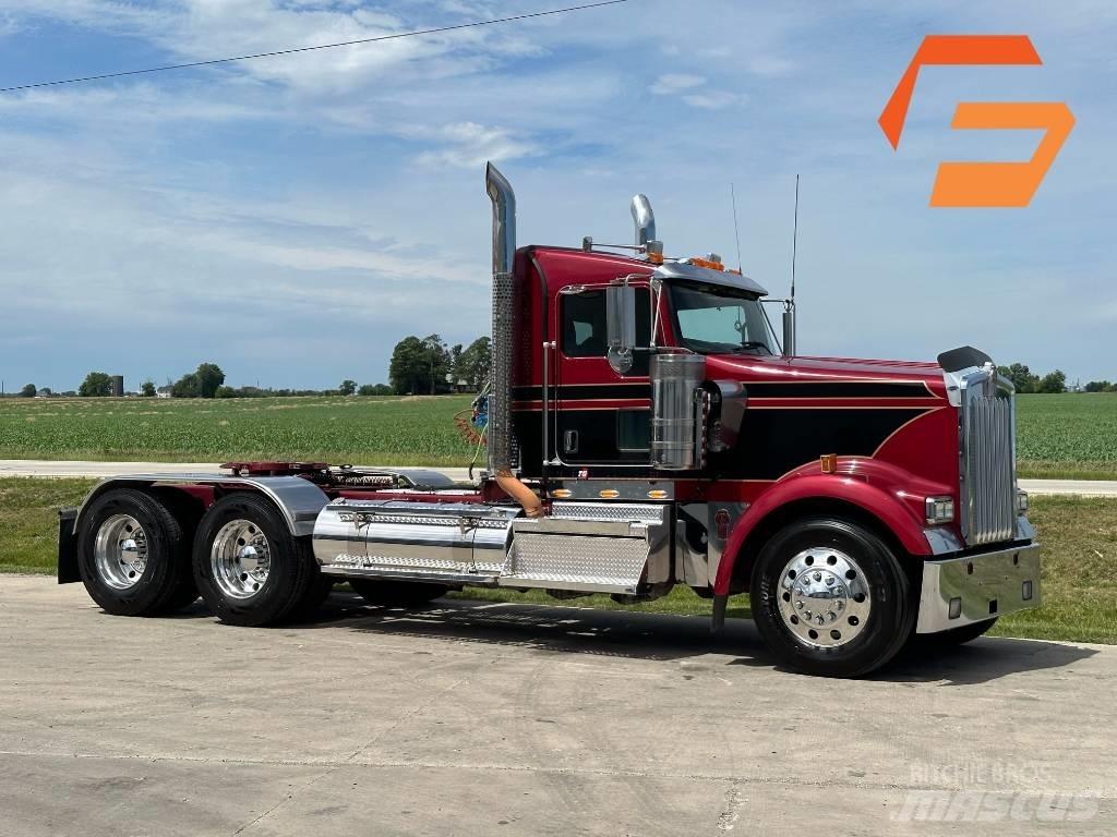 Kenworth W900 Sattelzugmaschinen