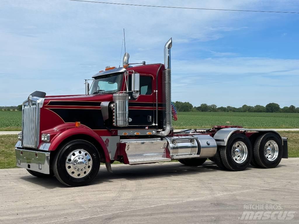 Kenworth W900 Sattelzugmaschinen