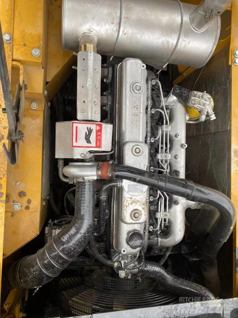 Sany 215C Raupenbagger