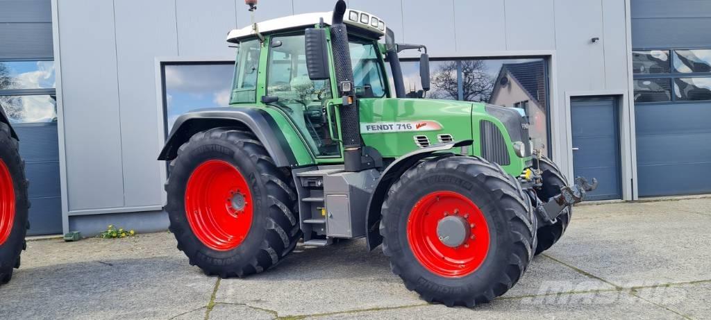 Fendt 716 Vario TMS Traktoren