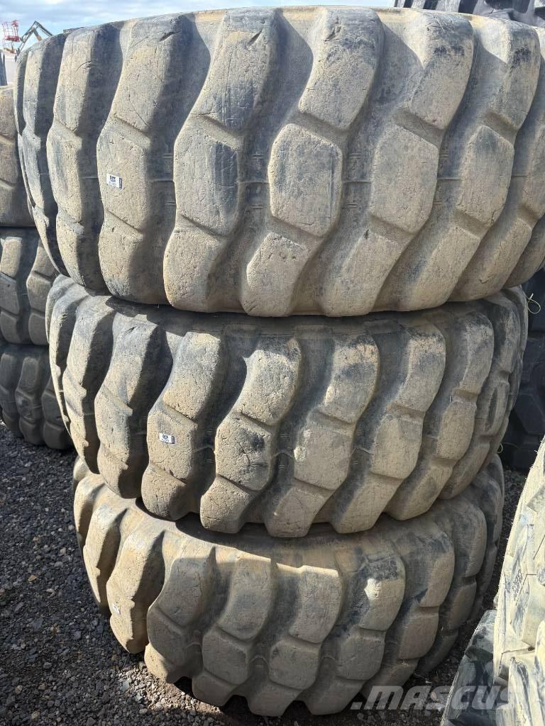 Bridgestone 23.5R25 Reifen