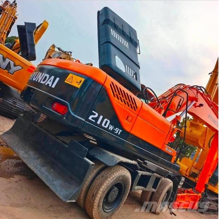 Hyundai 210 w-9 Raupenbagger