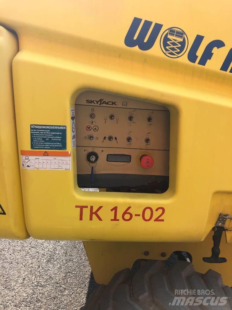 SkyJack SJ 45 T Teleskopbühnen