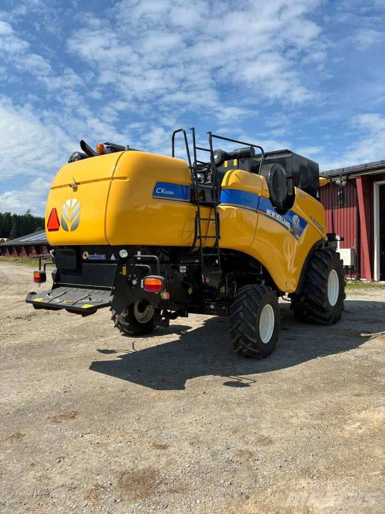 New Holland CX 5080 Mähdrescher