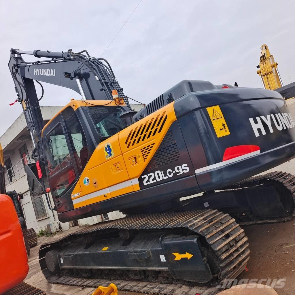 Hyundai 220 LC -9 Raupenbagger