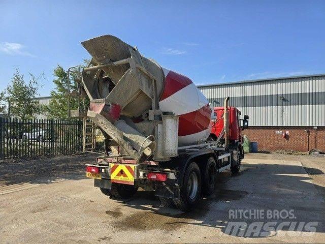 Scania P 320 Beton-Mischfahrzeuge