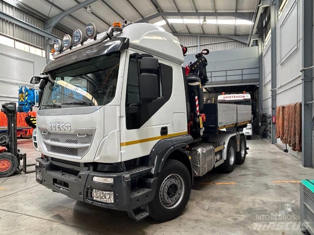 Iveco AT380T Sattelzugmaschinen