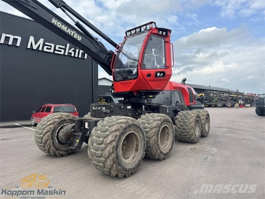 Komatsu 901XC Harvester