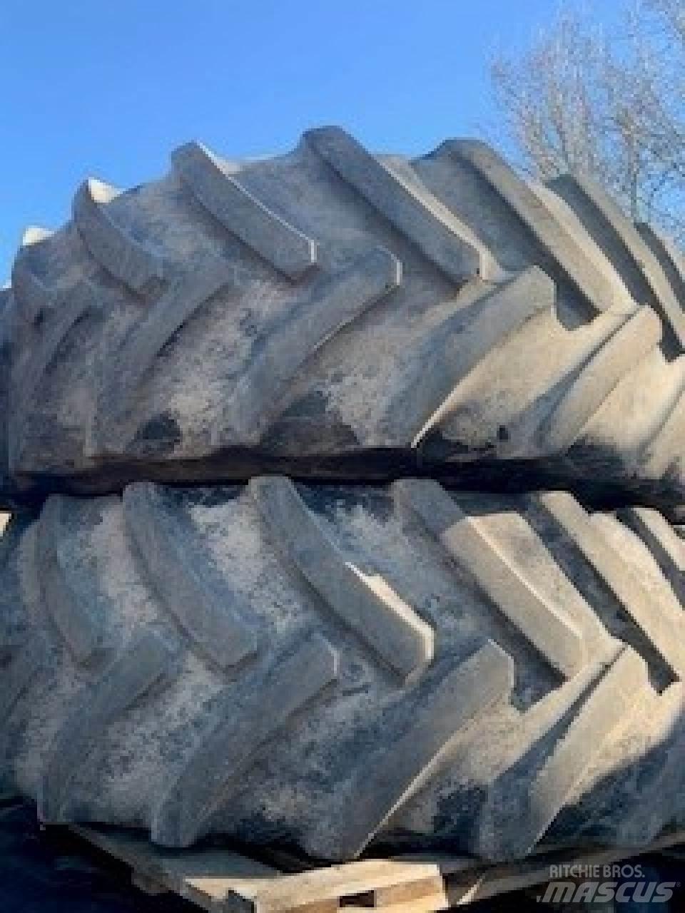 Mitas 680/80R42 Reifen