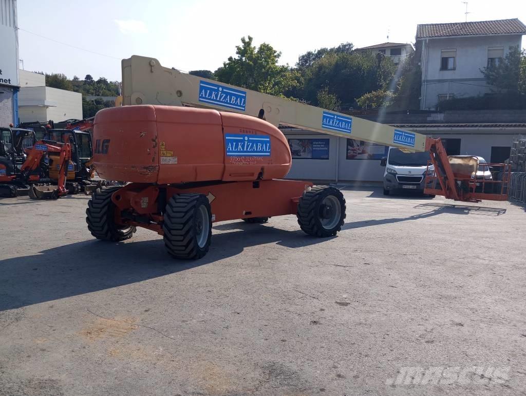 JLG 860 SJ Teleskopbühnen
