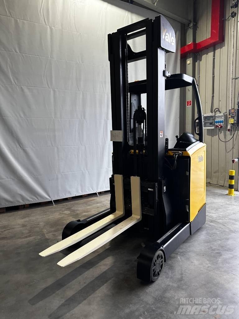 Yale MR16 Schubmaststapler