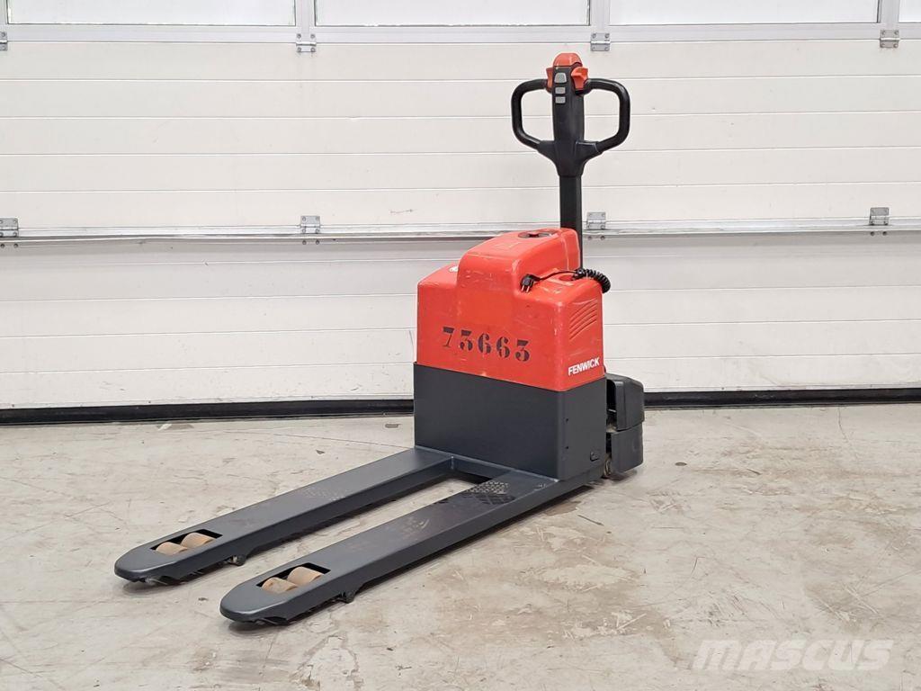 Linde MT15 Niedergabelstapler