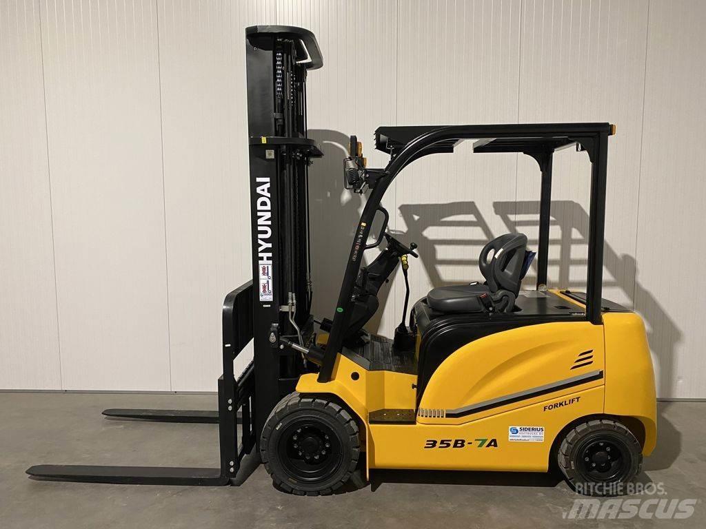 Hyundai 35B-7A Elektro Stapler