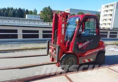 Manitou MI 30 D Diesel Stapler