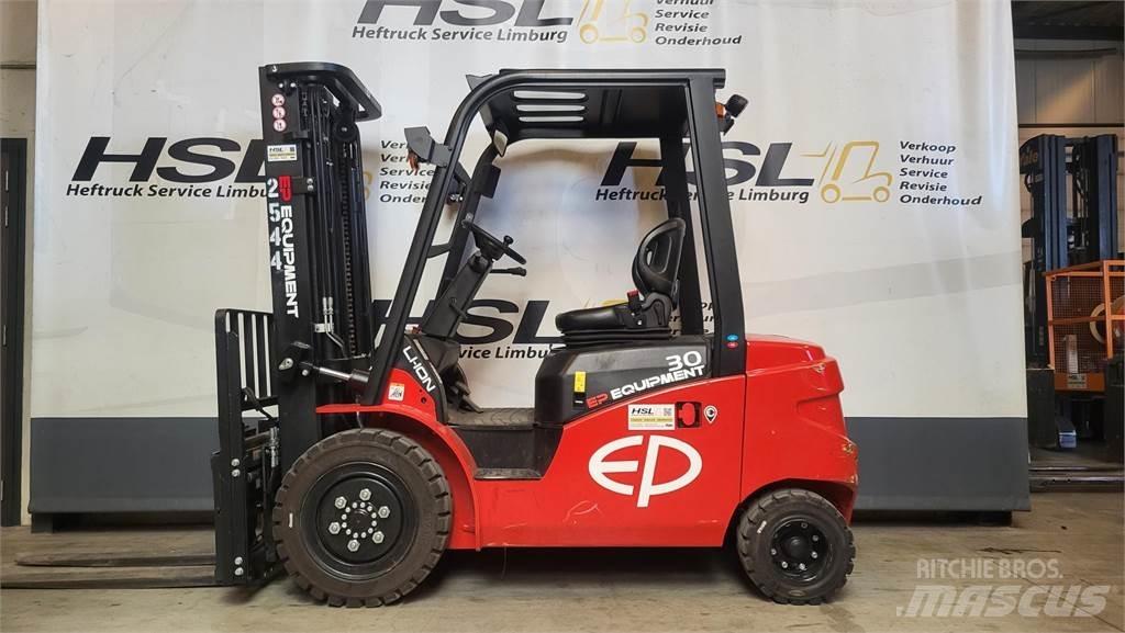  EFL303-S 2023 (demo) Elektro Stapler