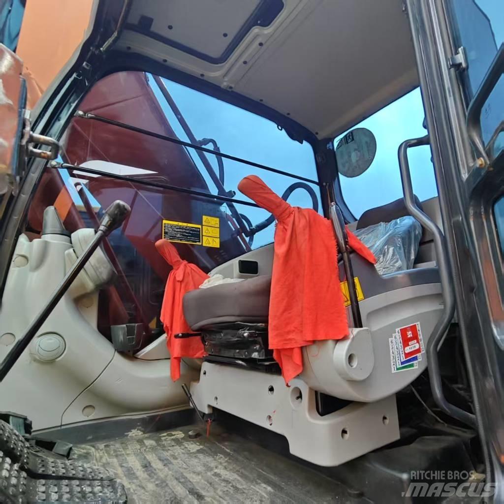 Hitachi ZX 210 Raupenbagger