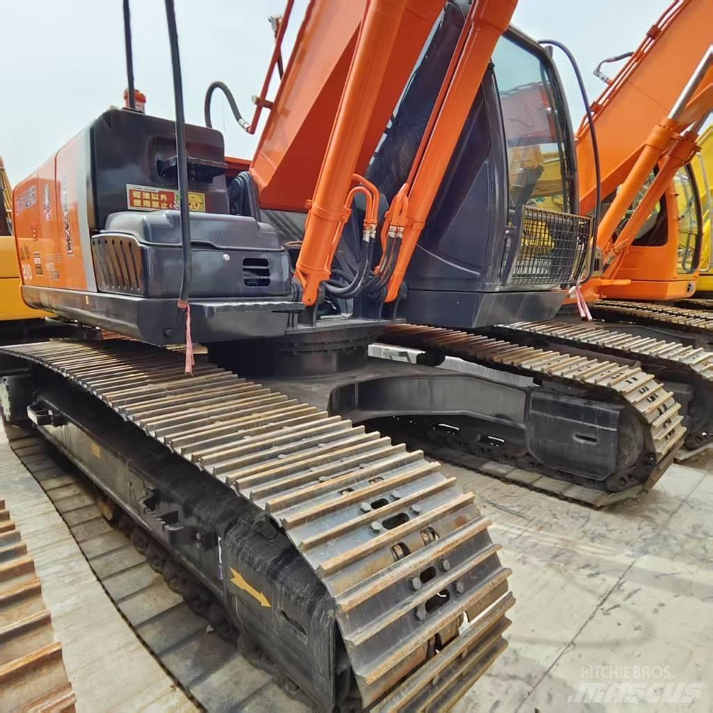 Hitachi ZX 210 Raupenbagger