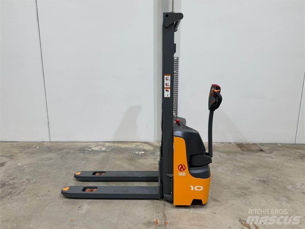 XEA 10 2S300 Deichselstapler