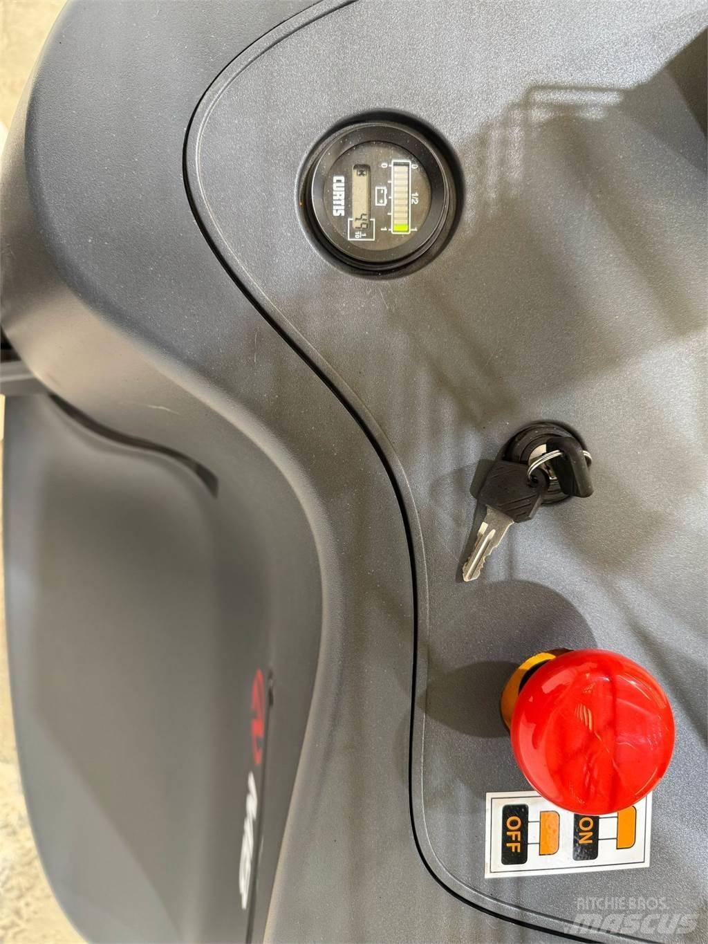 XEA 10 2S300 Deichselstapler