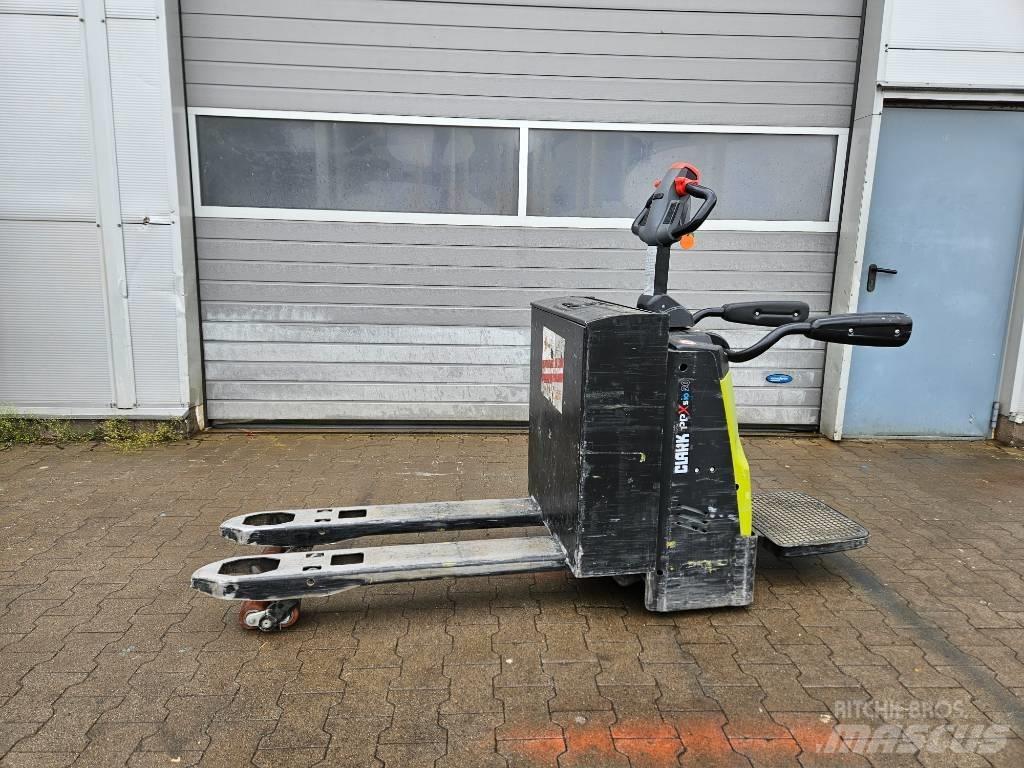 Clark PPXio20 (li-ion) Gabelstapler mit Fahrerstand