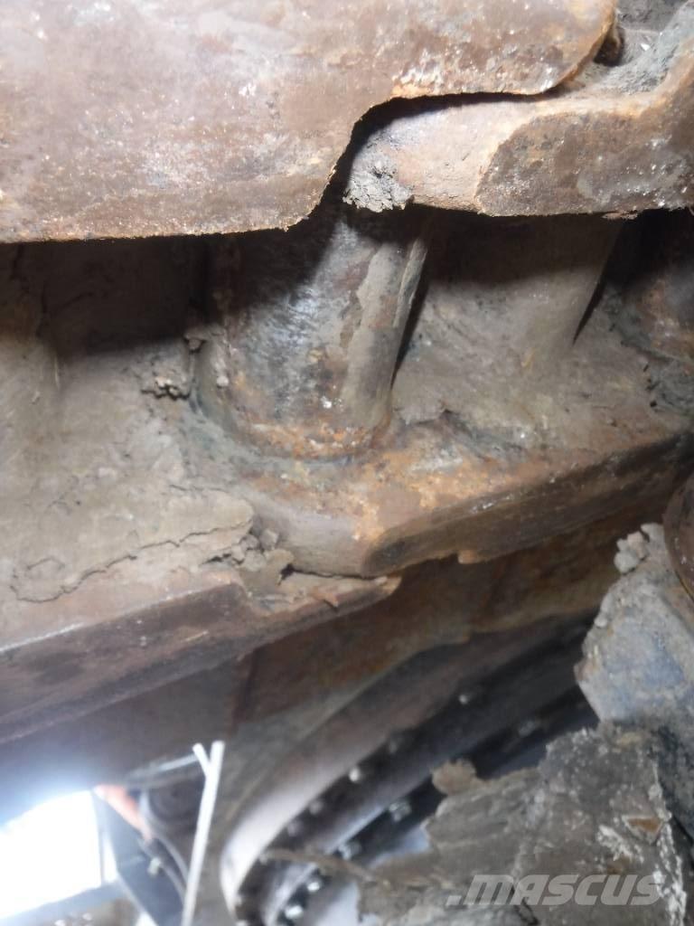 Hitachi ZX 210 LC-6 Raupenbagger