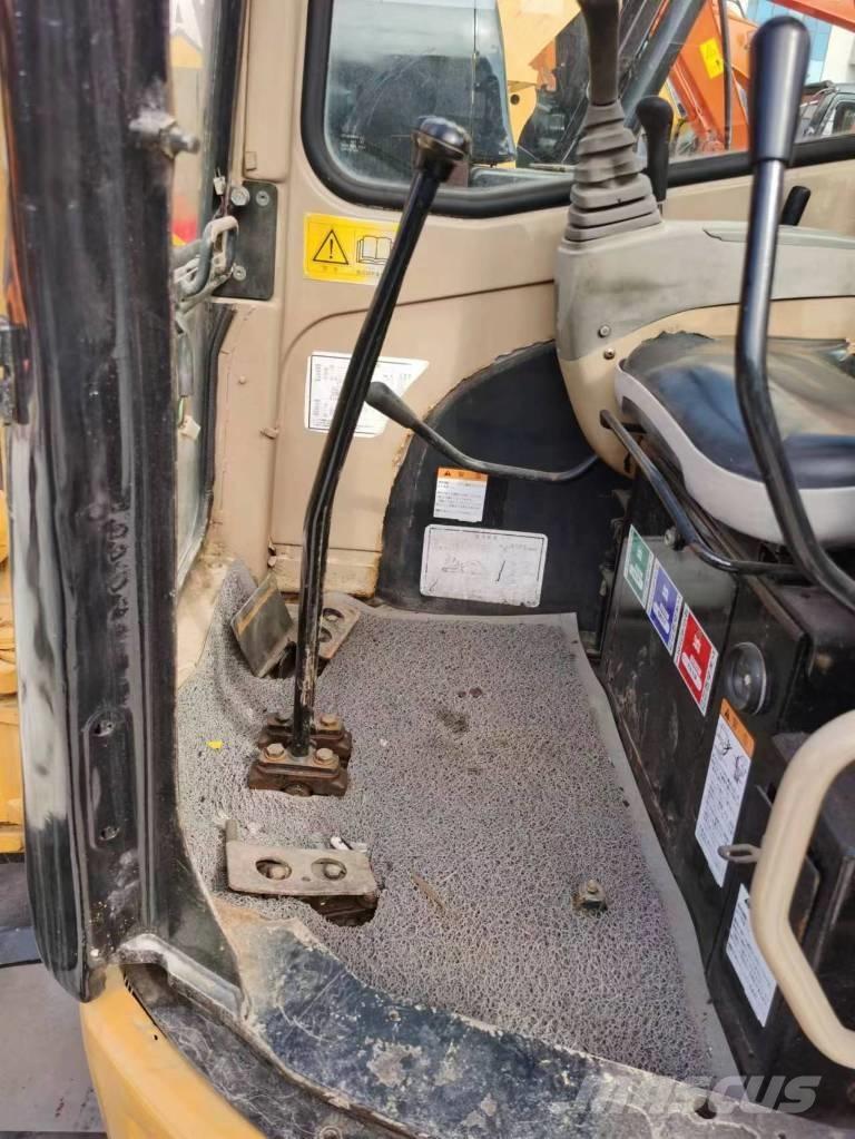 CAT 303 CR Minibagger < 7t