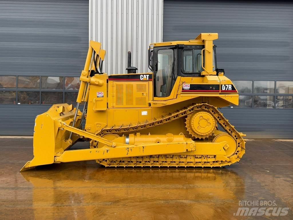 CAT D7R Bulldozer