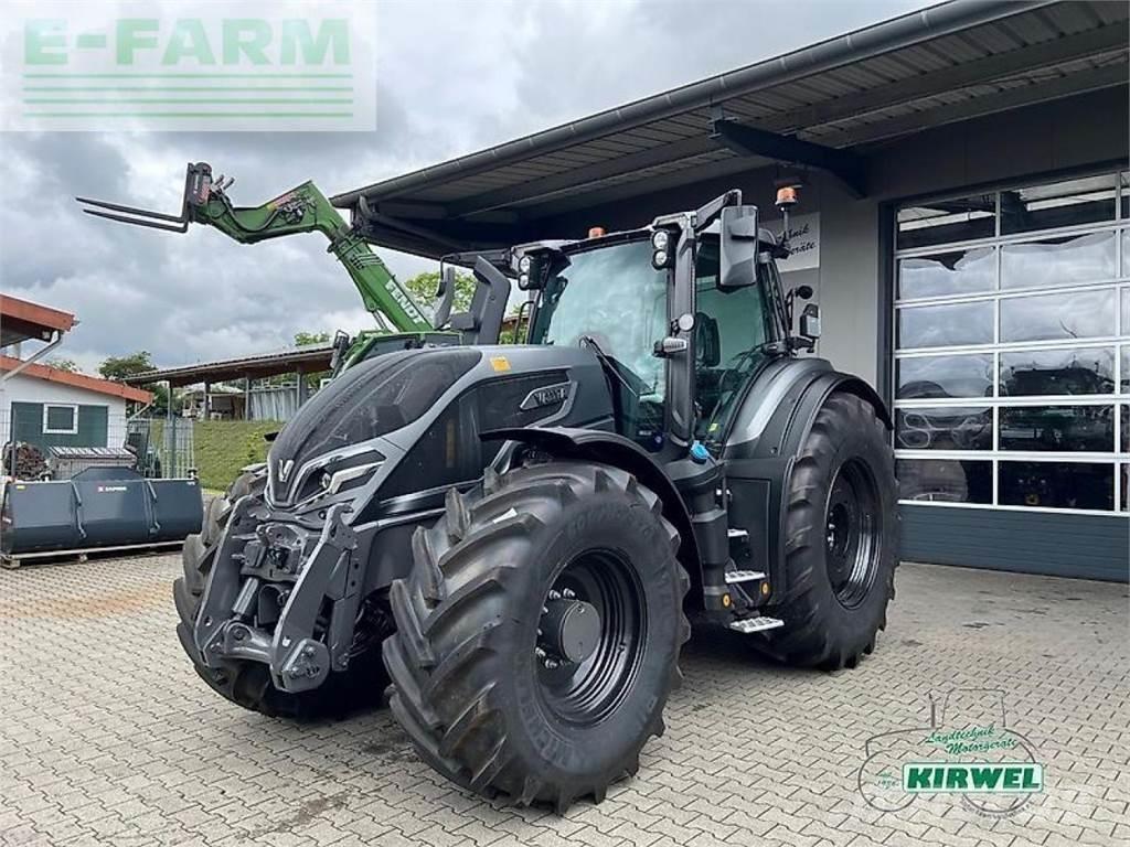 Valtra q 285 Traktoren