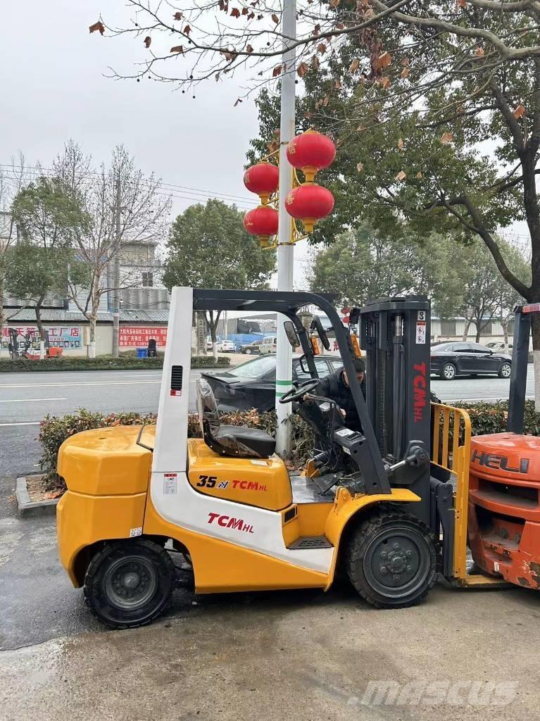 TCM 35 Diesel Stapler