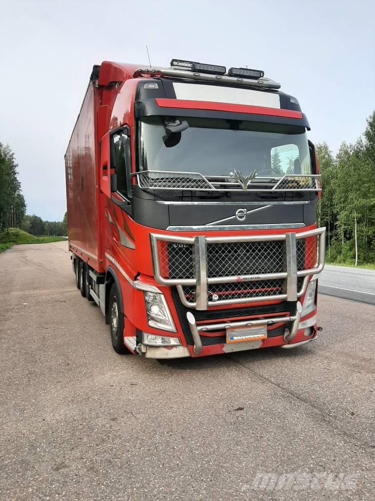 Volvo FH 13 Holztransportanhänger