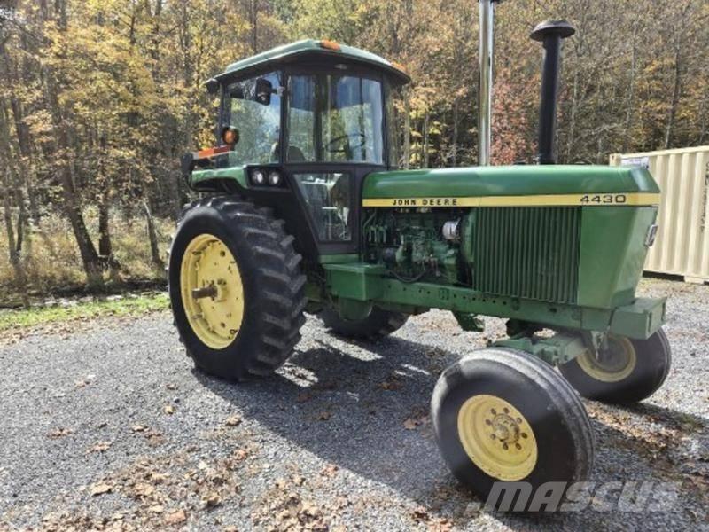 John Deere 4430 Traktoren