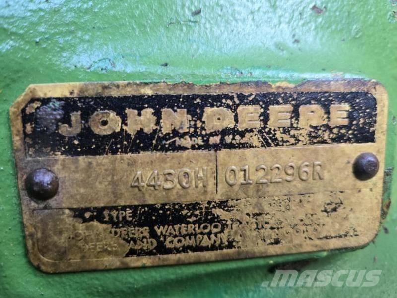 John Deere 4430 Traktoren