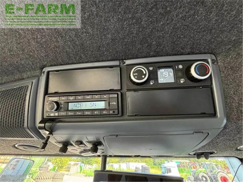 Valtra q 265 Traktoren