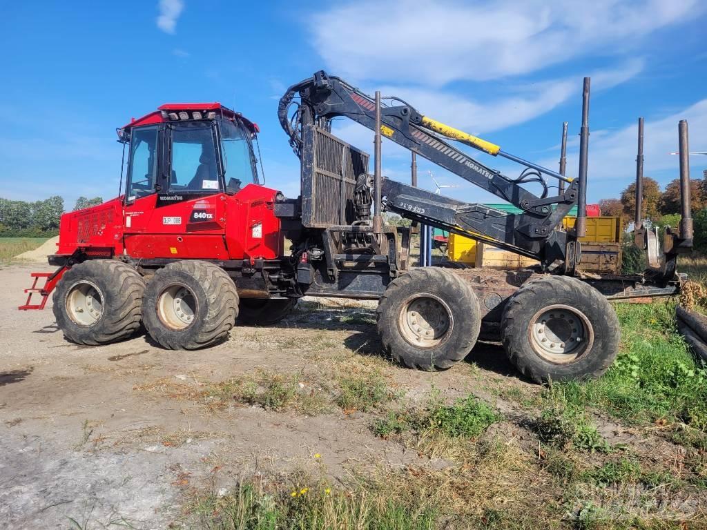 Komatsu 840 TX Forwarder