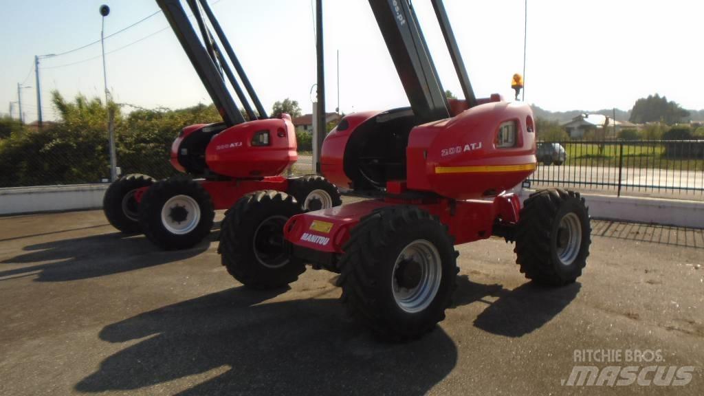 Manitou 200 ATJ Gelenkteleskoparbeitsbühnen