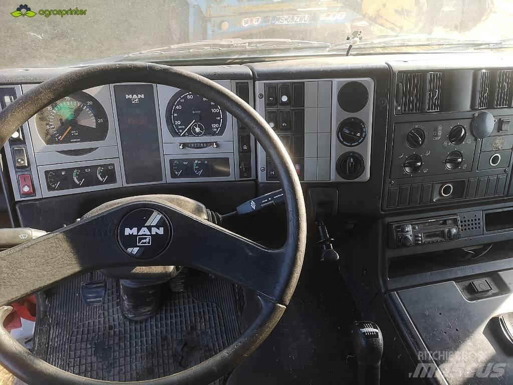 MAN F2001 Abrollkipper
