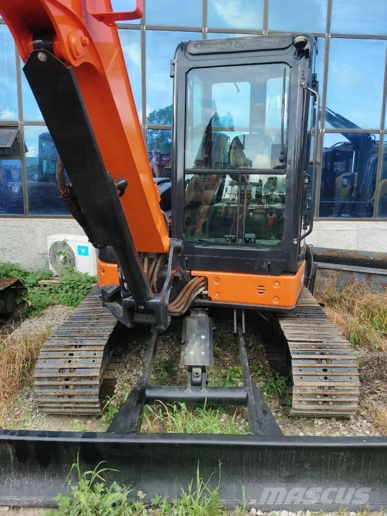 Hitachi ZX 50 U Minibagger < 7t