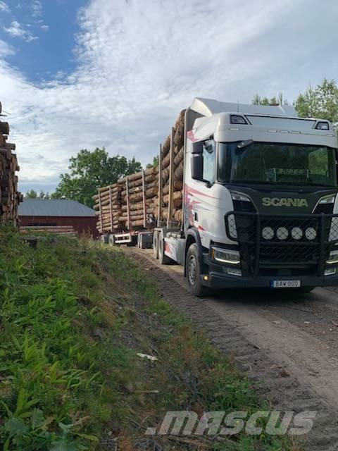 Scania R580B6X4NB Holzfahrzeuge