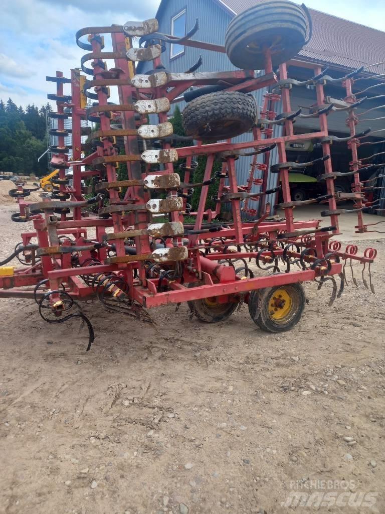 Väderstad NZ 600 Grubber
