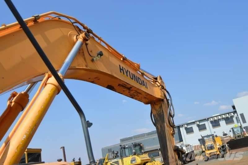 Hyundai 300LC Minibagger < 7t