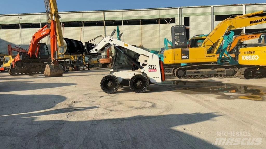 Bobcat S 220 Kompaktlader
