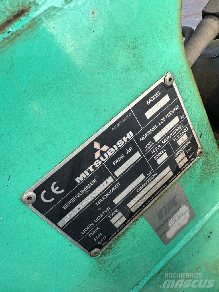 Mitsubishi FG 30 Gas Stapler