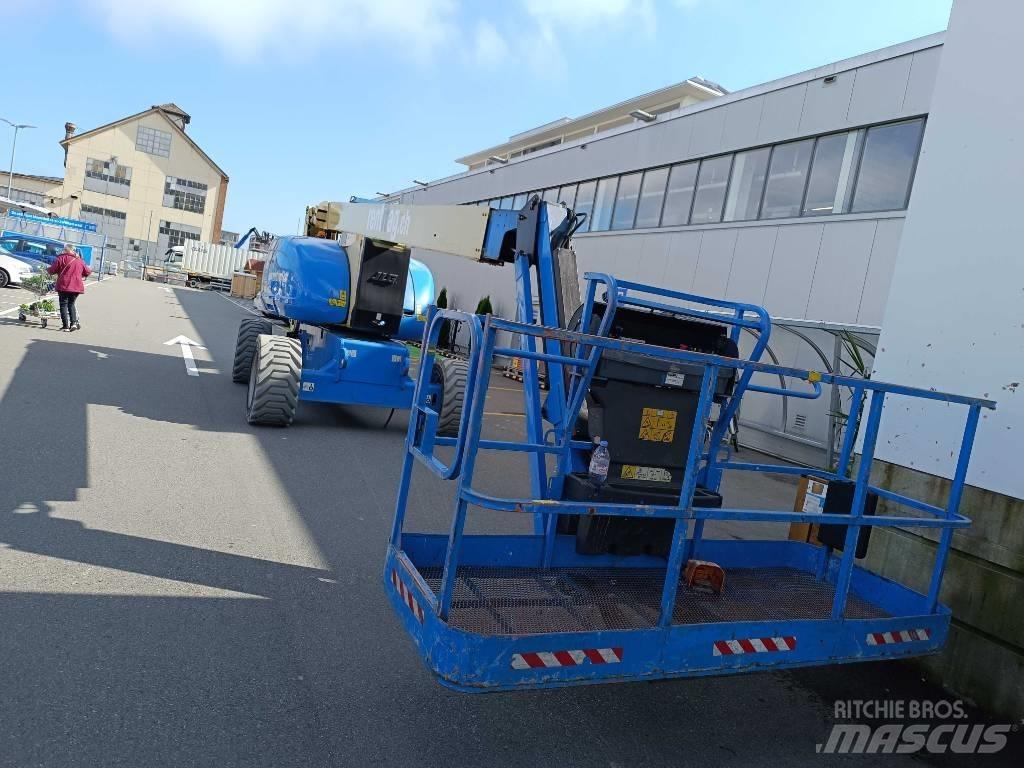 JLG E 800 AJ Teleskopbühnen