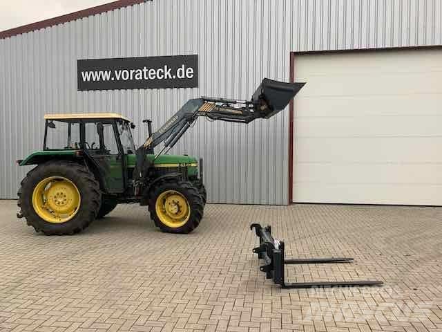 John Deere 2450 Traktoren