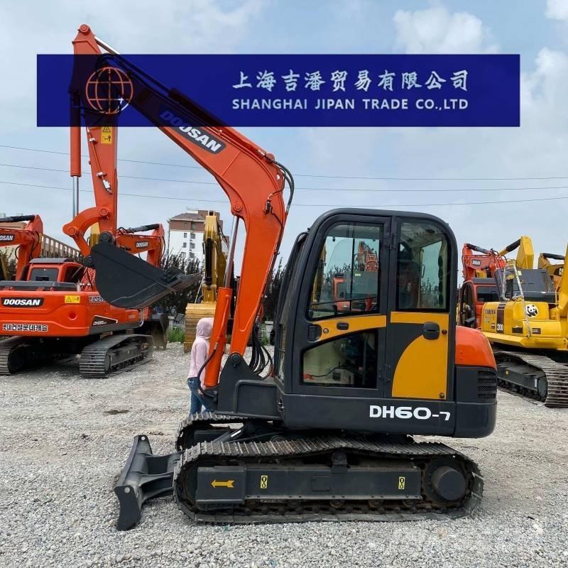 Doosan DH 60 Raupenbagger
