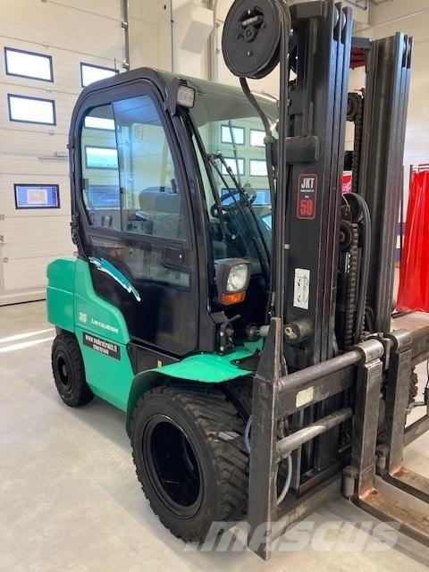 Mitsubishi FD35N Diesel Stapler