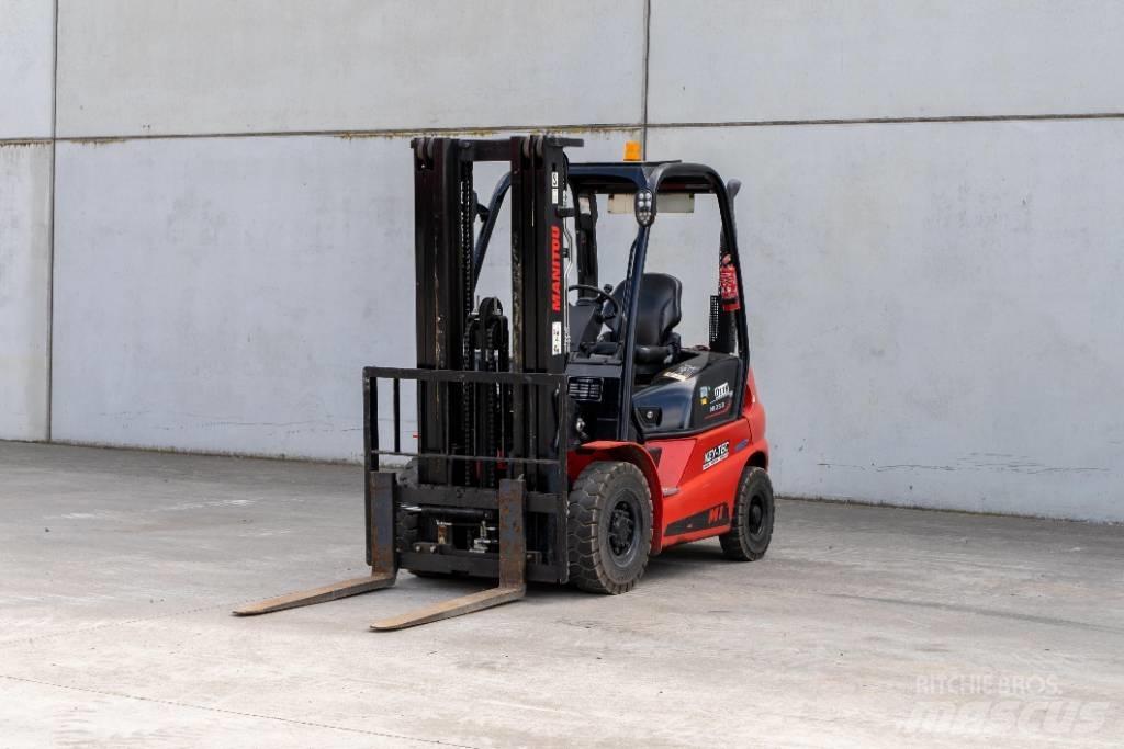 Manitou MI 25 D Diesel Stapler