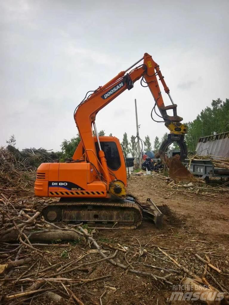 Doosan DH80 Raupenbagger