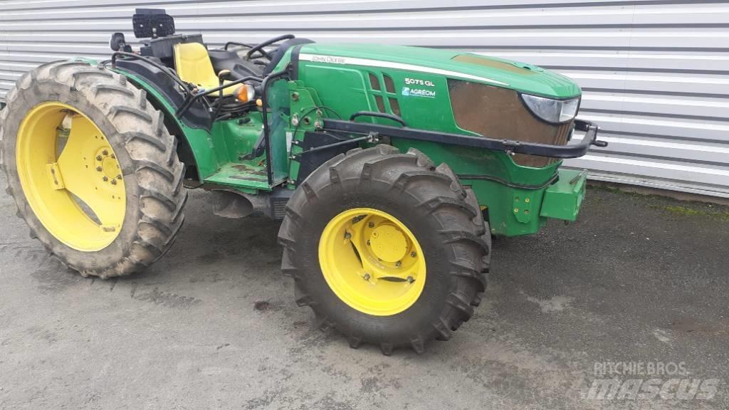 John Deere 5075GL Traktoren